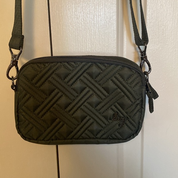 Lug Purse/Belt Bag - Picture 2 of 5